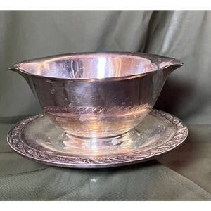 Wm Rogers Silverplate Gravy Bowl Spring Flower 2013 6.5"